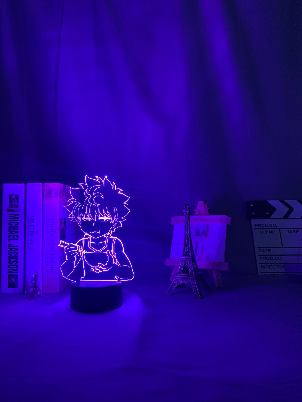 Killua Eating Lamp